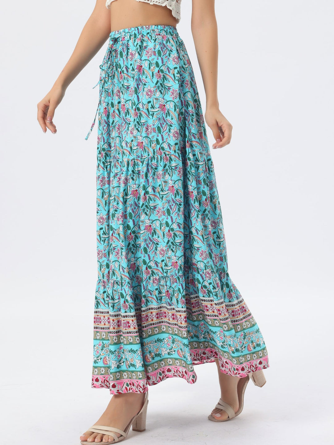 Chic high waist printed maxi skirt for women, flowing side slit adds an elegant touch.