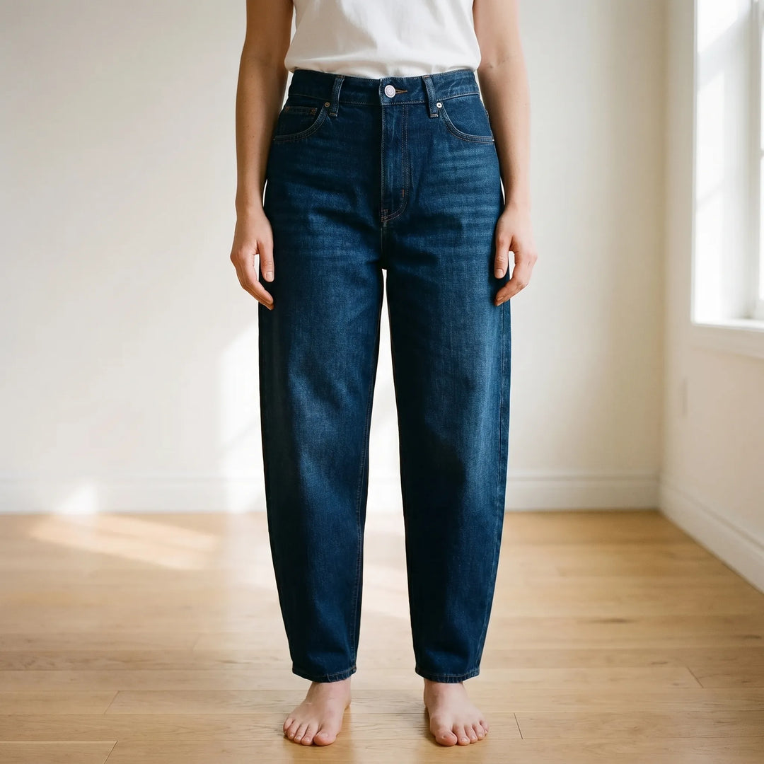 Women's high-waist relaxed barrel-leg jeans, perfect for all-day comfort and modern casual style.