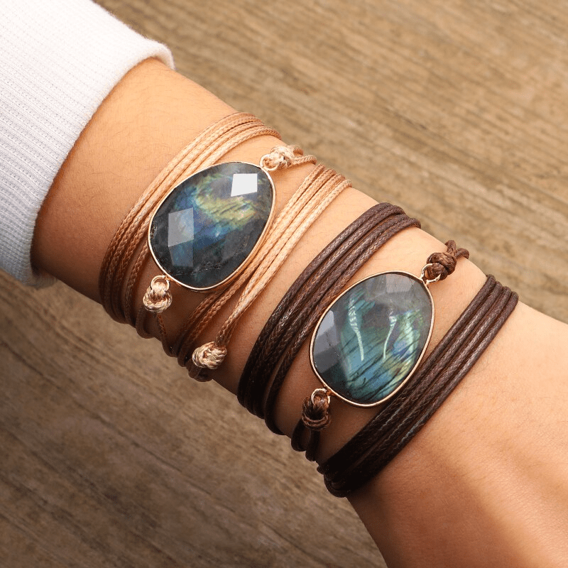 Women's Labradorite rope-wrap bracelet. Bohemian style with shimmering grey-blue crystals, perfect women's accessory.