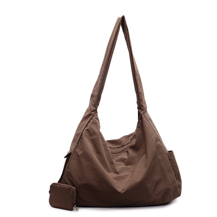 Everyday women's versatile large crossbody bag, stylish and spacious for all essentials.