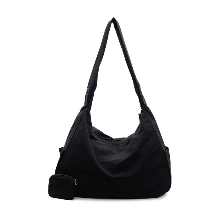 Convenient women's large capacity crossbody bag, perfect for hands-free daily adventures.