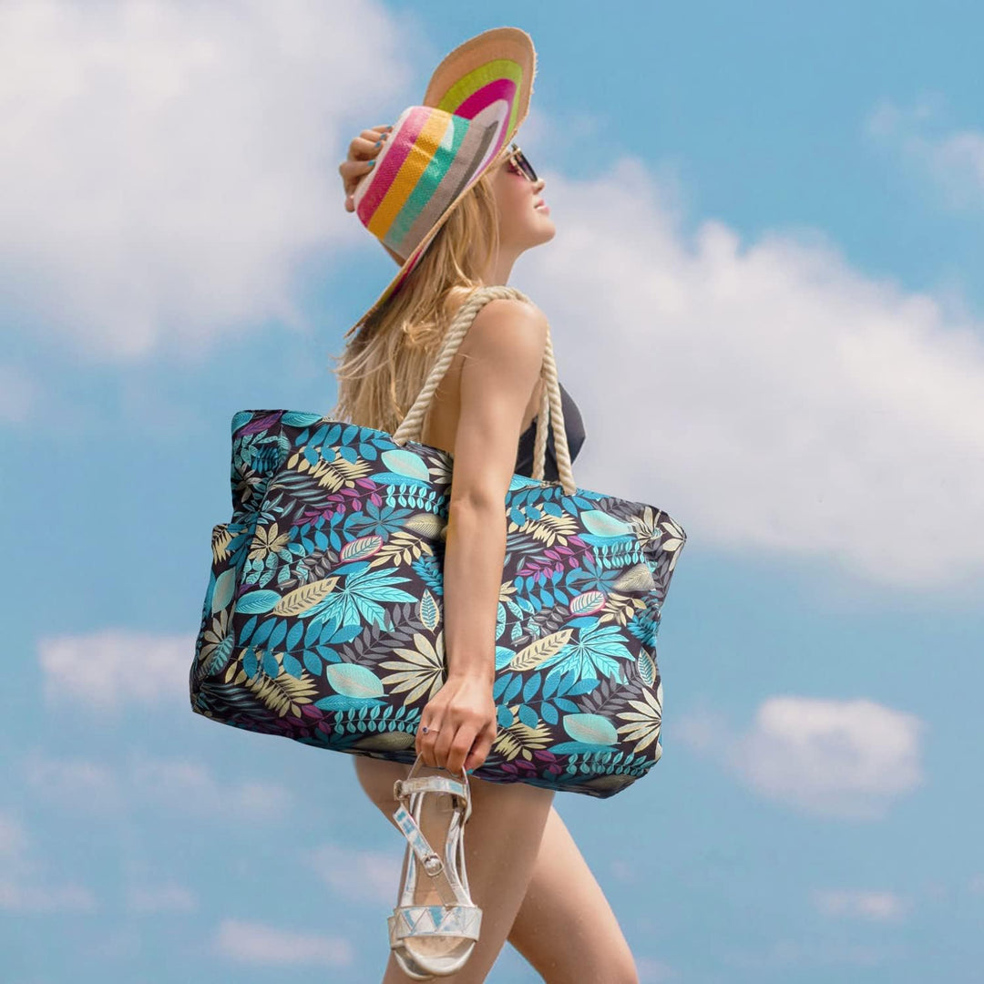 Women's grab-and-go waterproof sandproof bag, large and practical.