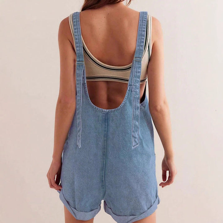 Casual women's sleeveless denim shorts romper, perfect for summer fashion and everyday comfort.
