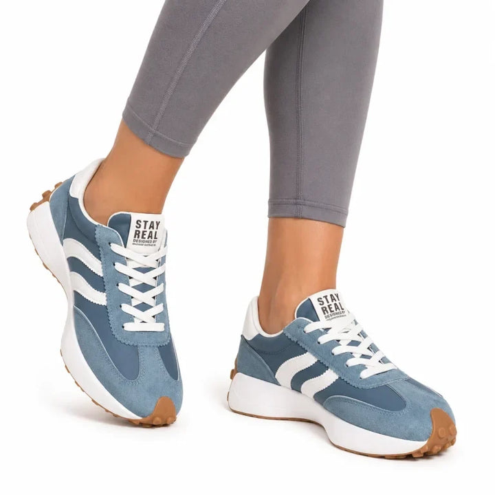 Women's lightweight trainers, orthopedic support & breathable comfort for walking.