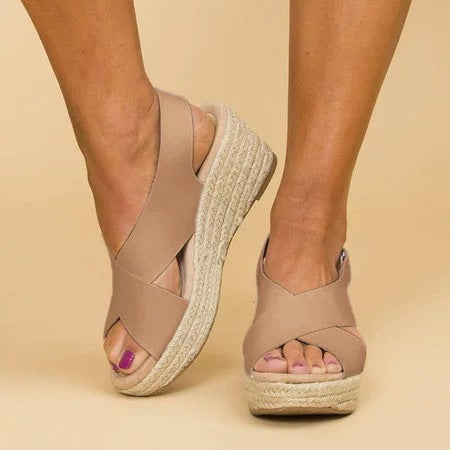 Chic women's lightweight flat sandals offering all-day comfort for summer casual wear & holidays.