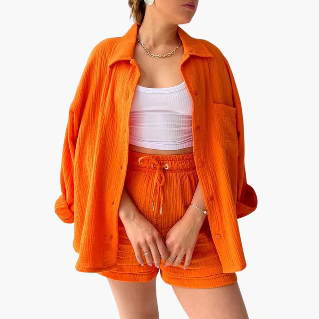 Women's comfortable matching set, relaxed fit, ideal for warm weather, lightweight and breezy.
