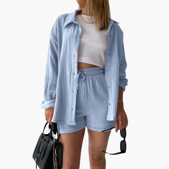 Casual women's two-piece outfit with a relaxed fit, lightweight fabric, perfect for summer.