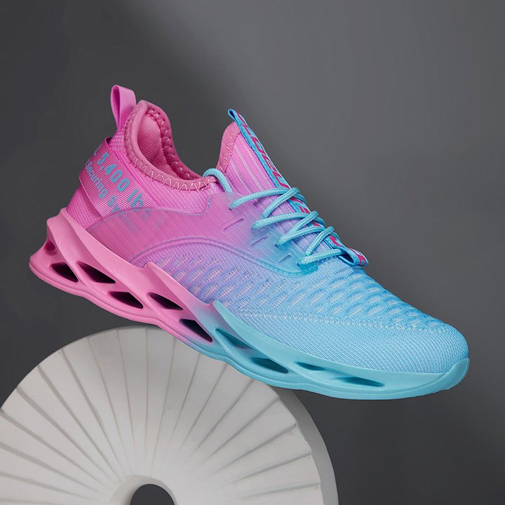 White women's lightweight walking sneakers, ideal for daily comfort & active women.