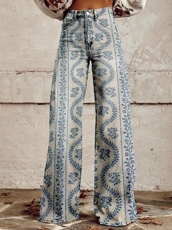 Trendy patterned women's baggy jeans, floral long fit for summer casual.