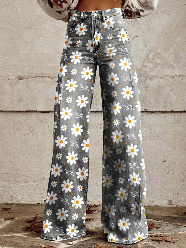 Relaxed long fit women's baggy jeans, wide leg pants for comfortable style.