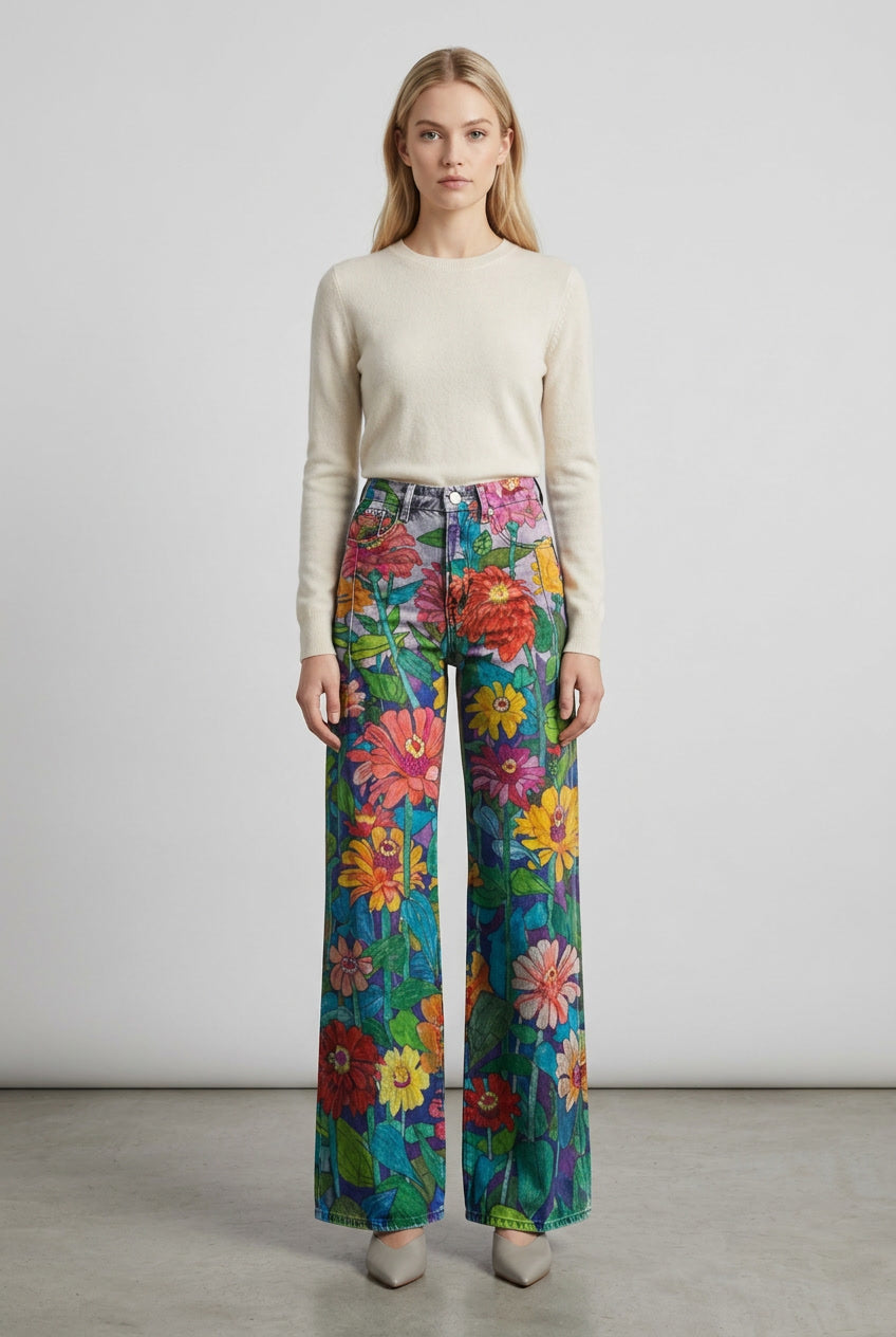 Women's casual baggy jeans with a long fit, ideal for fashionable summer looks.