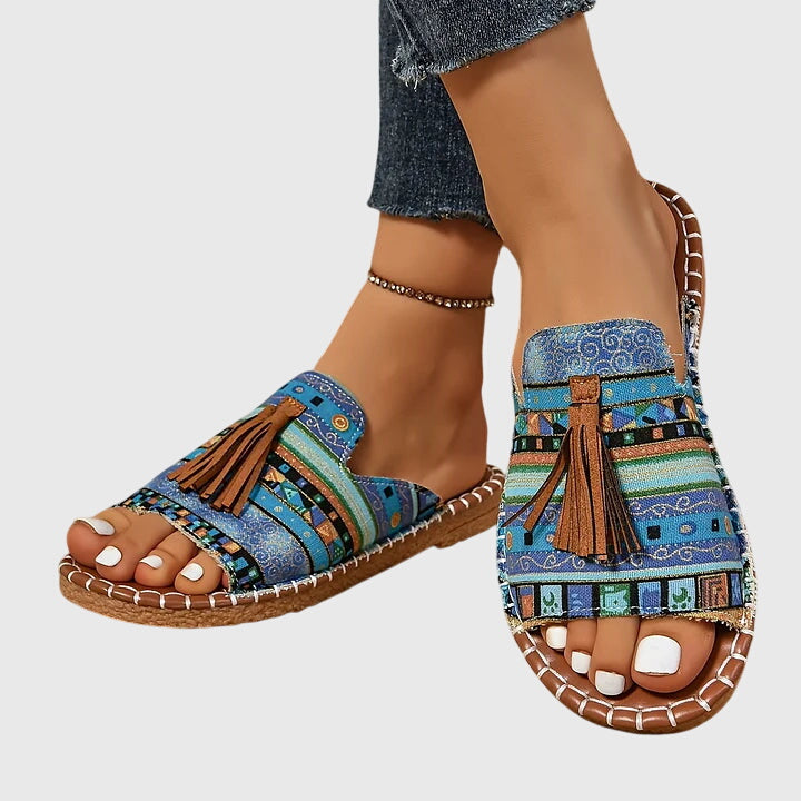 Lorraine women's orthopedic sandals featuring cushioned footbed, superior arch support, & adjustable straps.