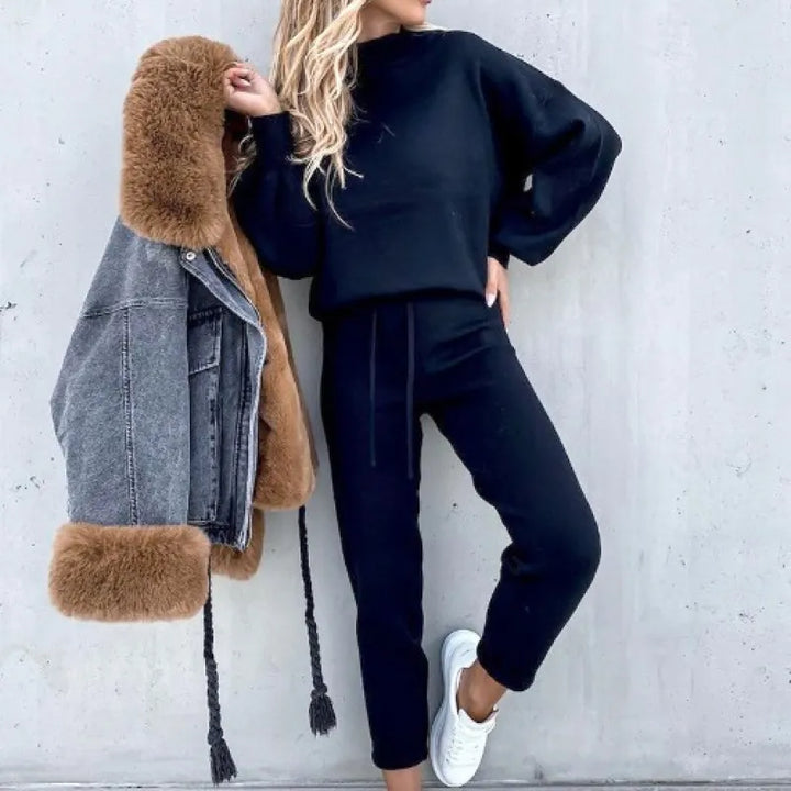 Cozy women's mock neck two-piece set with balloon sleeves & drawstring pants for fall & winter fashion.