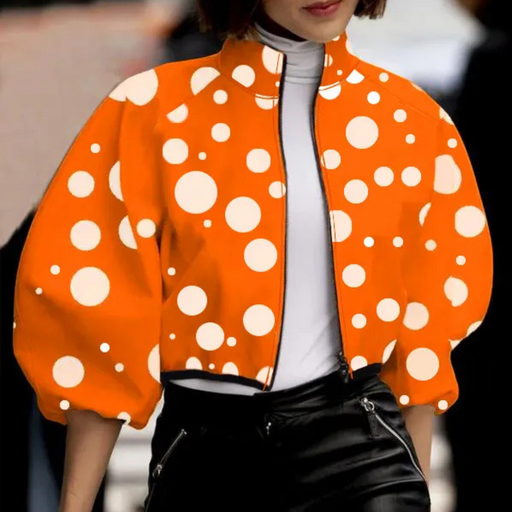 Women's modern short coat, versatile everyday style. Perfect for fall & spring casual chic fashion.