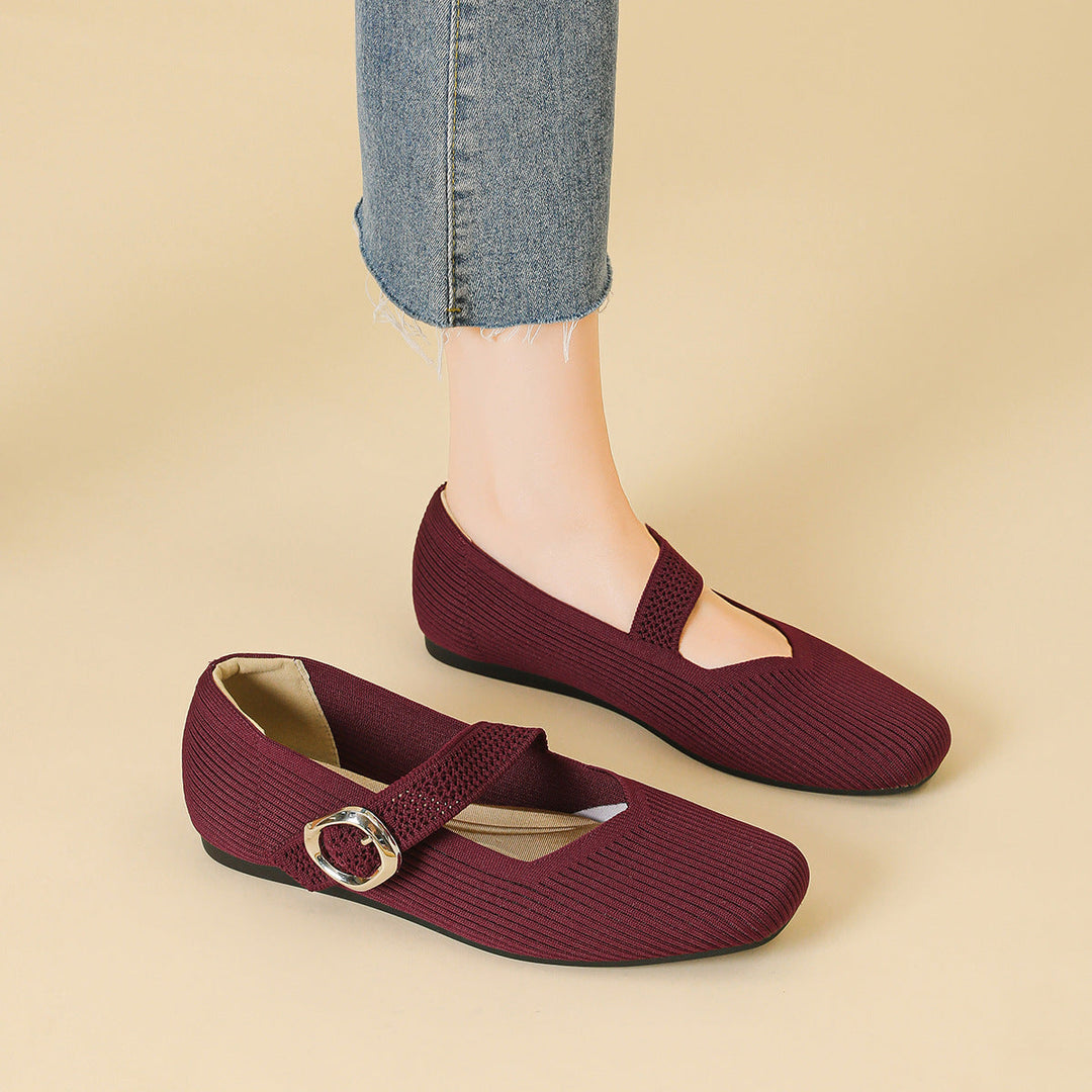 Orthopaedic comfort flats for women, Mary Jane style with square toe, supportive daily wear.