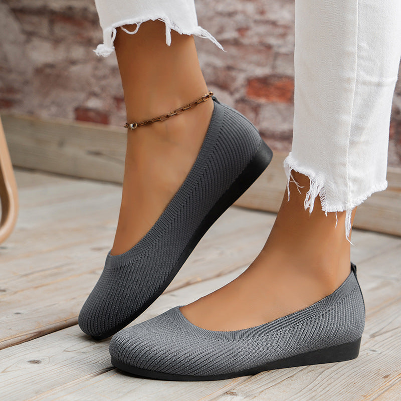 Comfortable women's ballerinas with arch support, ensuring pain relief & stylish everyday wear.