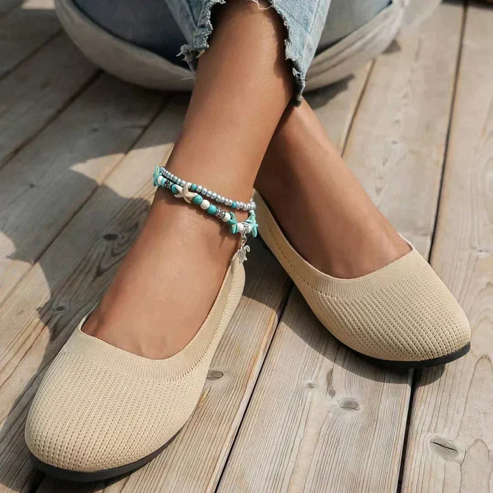 Women's classic style orthopedic flats, providing excellent foot support & all-day comfort.