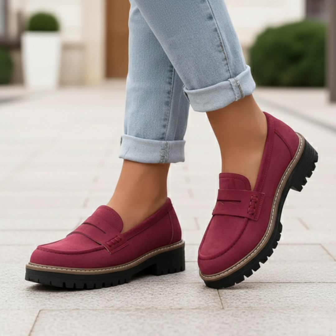 Supportive women's footwear: Chunky sole platform loafers. Orthopedic comfort and modern style for everyday fashion.