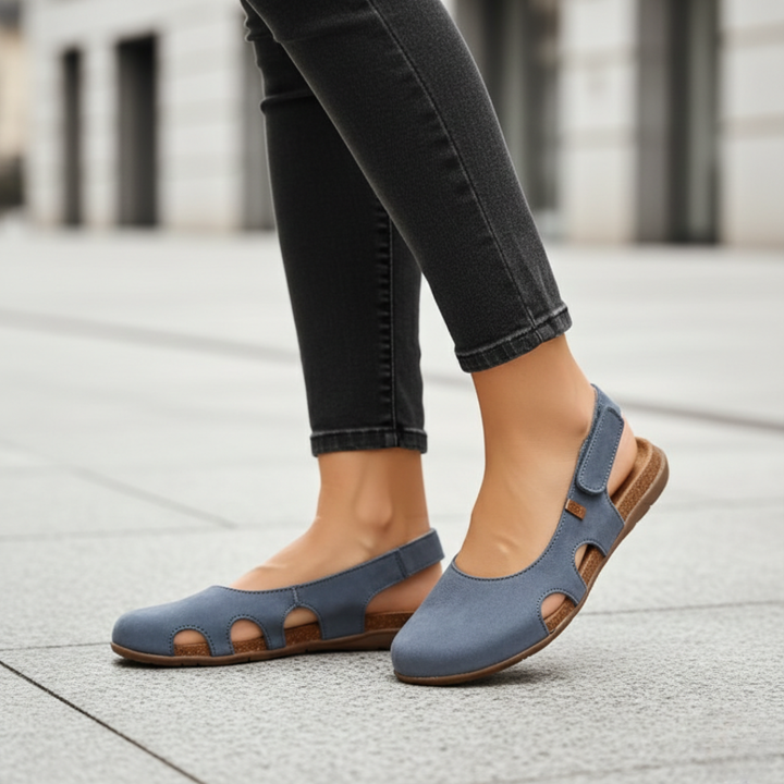 Supportive women's orthopedic closed-toe slingback sandals ensuring maximum comfort & stability.