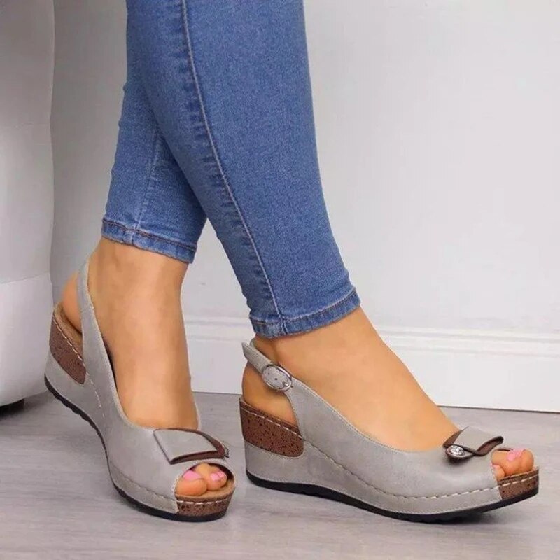 Women's orthopedic comfort sandals with cushioned footbed & arch support for everyday wear. Stylish & stable summer footwear.