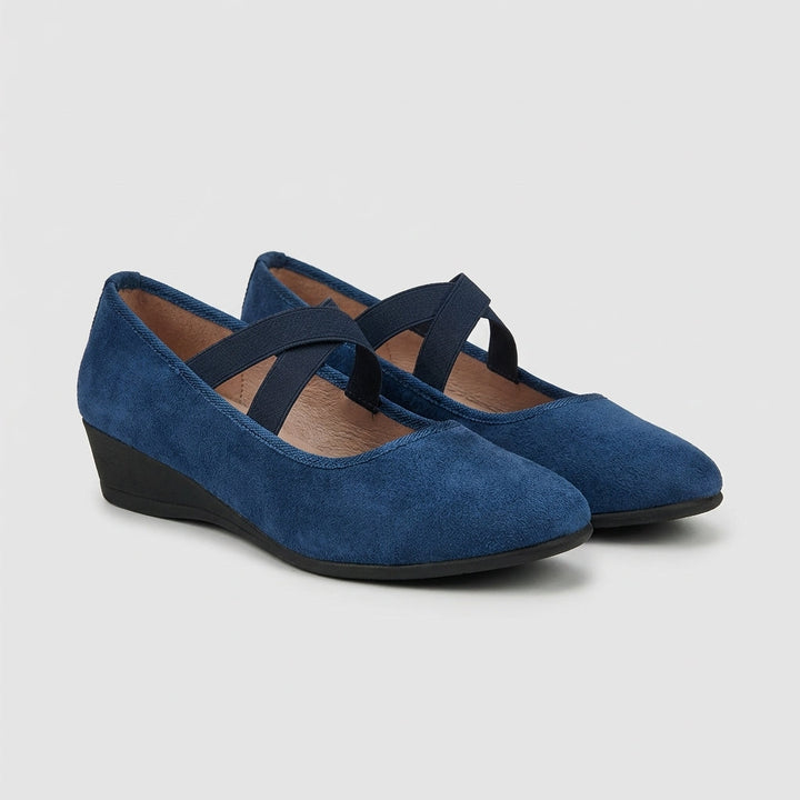 Stylish women's orthopedic flats with criss-cross straps, a comfortable wedge, ideal for summer & casual wear.