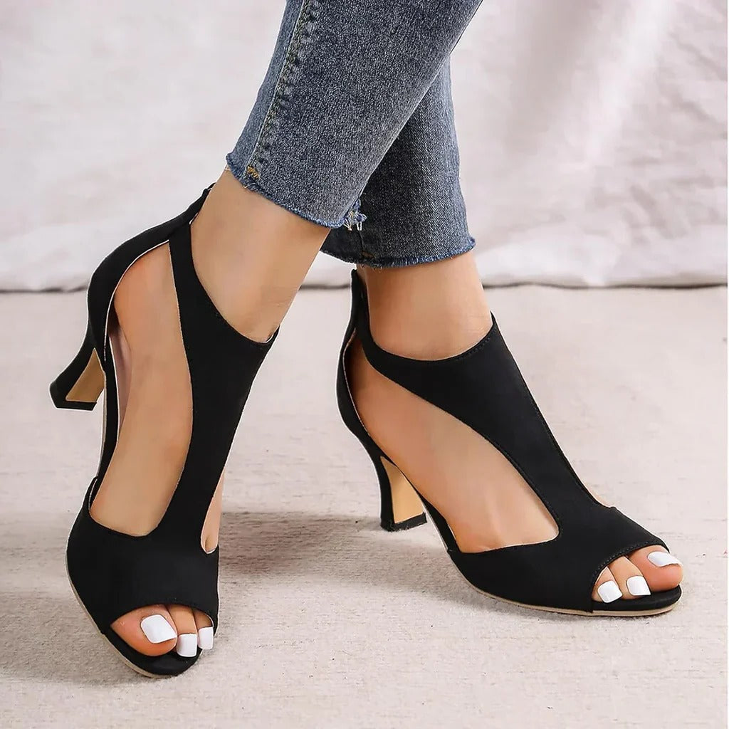 Comfortable & stylish women's high heels, featuring orthopedic cushioning & elegant design.