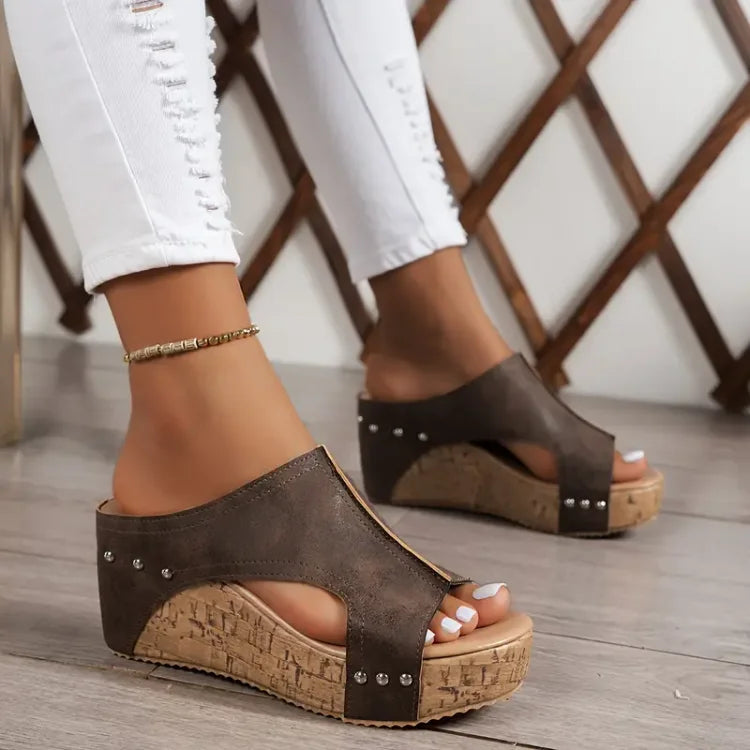 Orthopedic women's sandals, tan, with soft cushioning and adjustable straps for ultimate comfort footwear.