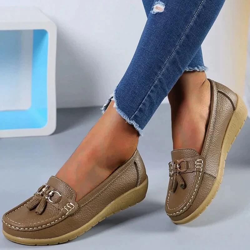 Versatile women's orthopedic slip-on shoes for casual or elegant occasions, offering superior support.