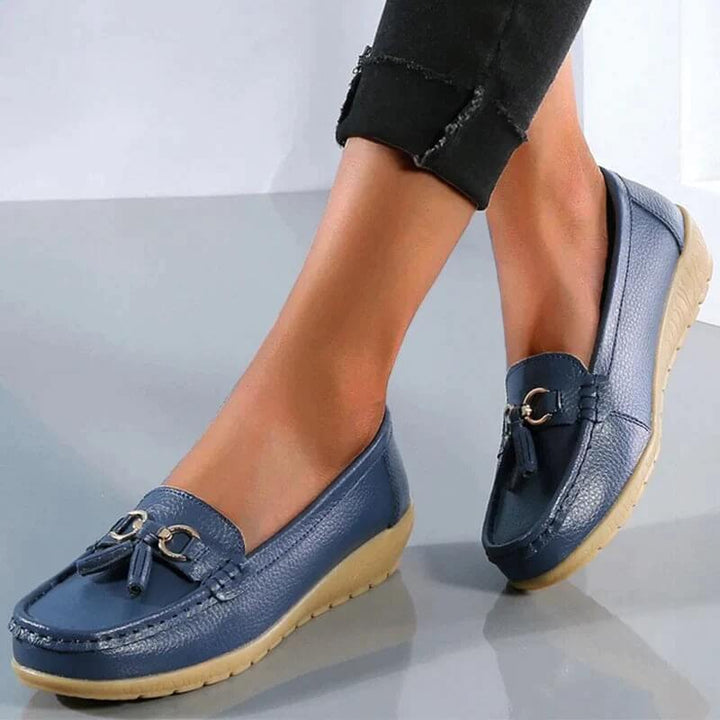 Practical women's orthopedic shoes for all-day comfort. Casual slip-on flats with foot support.