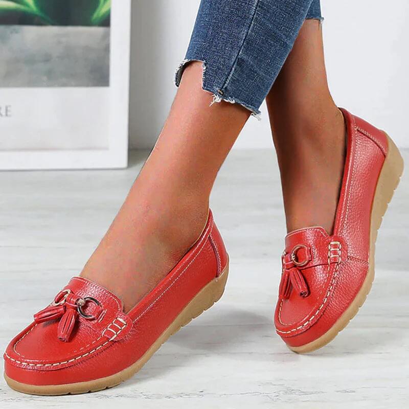 Women's daily wear orthopedic loafers providing superior foot support & comfort for active lifestyles.