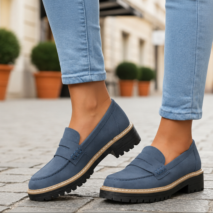 Comfortable women's orthopedic loafers with foot support & cushioned insole design.