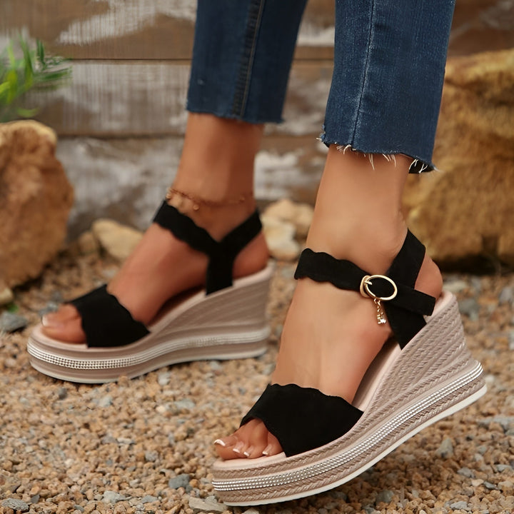 Cushioned women's orthopedic sandals with open-toe design, ideal for comfortable walking & foot support. Adjustable casual shoes.