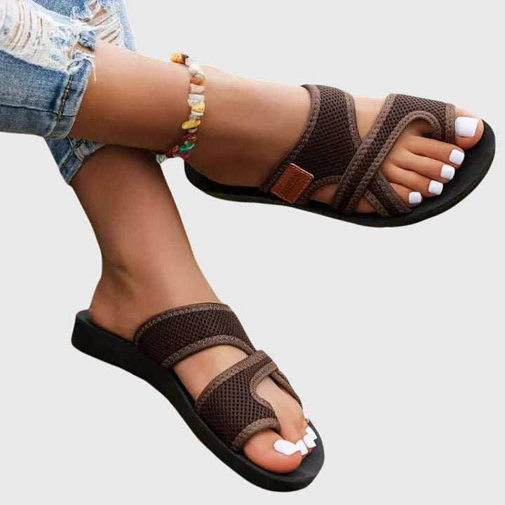 Lightweight women's orthopedic sandals, elastic, arch support, cushioned for all-day comfort & relief.