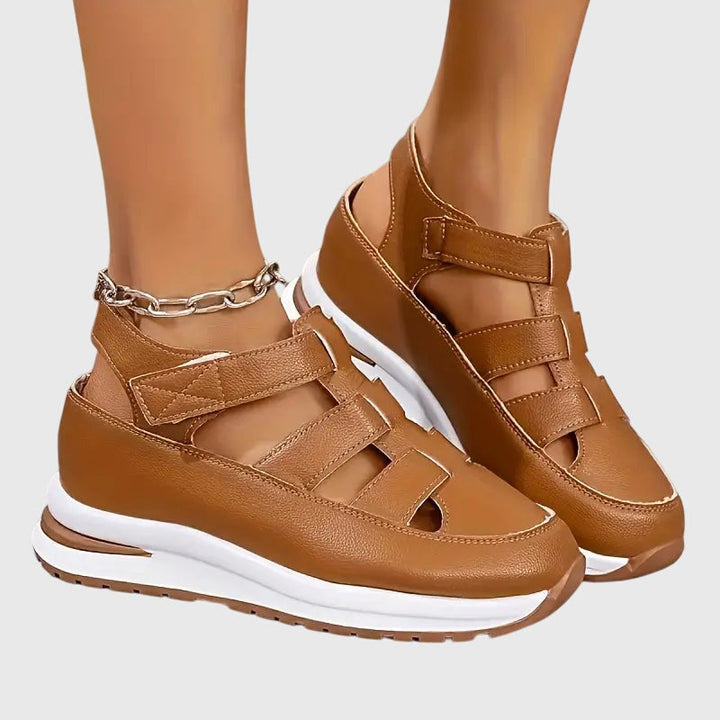 Stylish women's orthopedic sandals, offering adjustable arch support, non-slip sole & ultimate foot comfort.