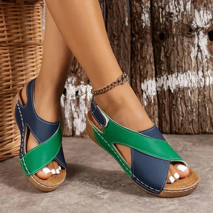 Comfortable women's orthopedic sandals, designed for arch support & pain relief. Perfect for summer walking & travel.