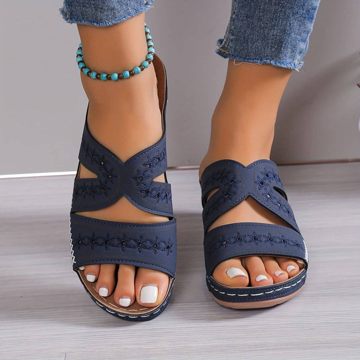 Women's arch support sandals, slip-resistant for ultimate comfort & foot pain relief. Great for summer.