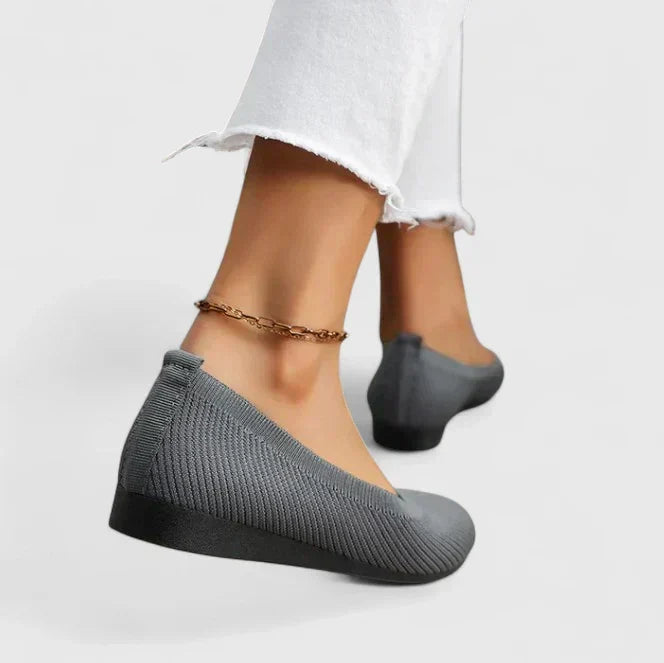 Women's orthopedic slip-on shoes: arch support, posture correction, comfort, pain relief, walking.