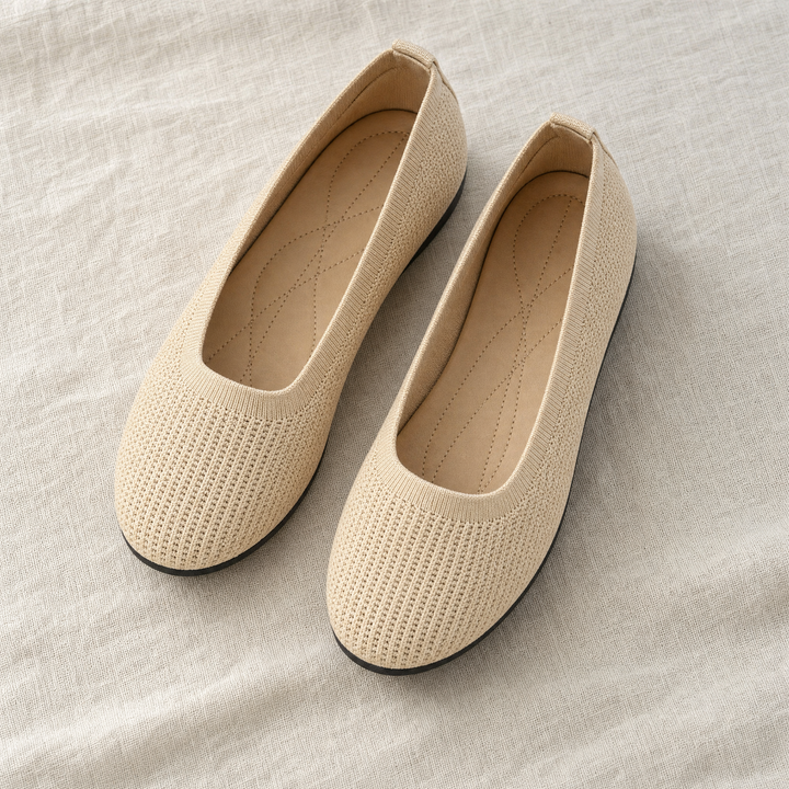 Supportive women's slip-on shoes with advanced posture correction & arch support for daily wear.