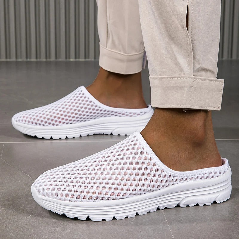 Everyday women's sneakers, slip-on with cushioned arch support, ensuring comfortable and healthy walking.