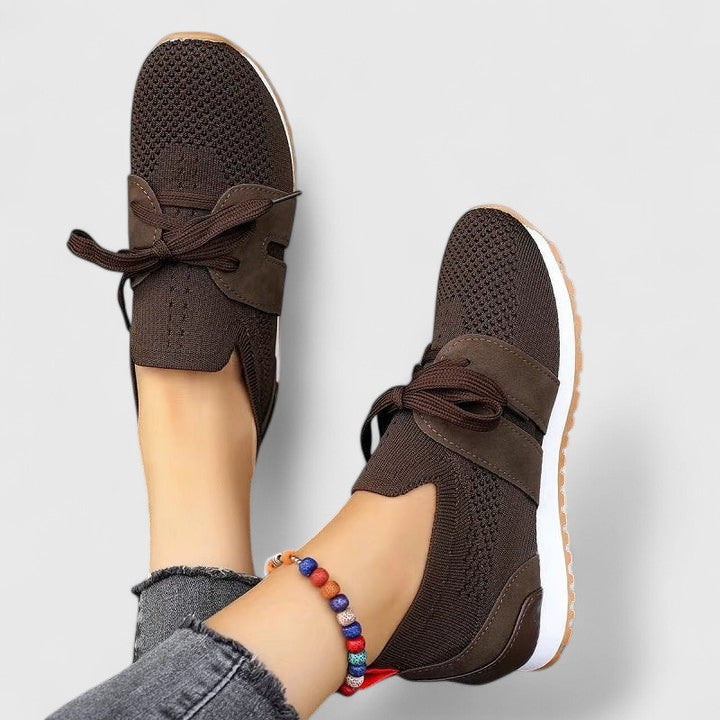 Breathable women's orthopedic slip-on walking shoes with non-slip sole, ideal for comfort and active use.