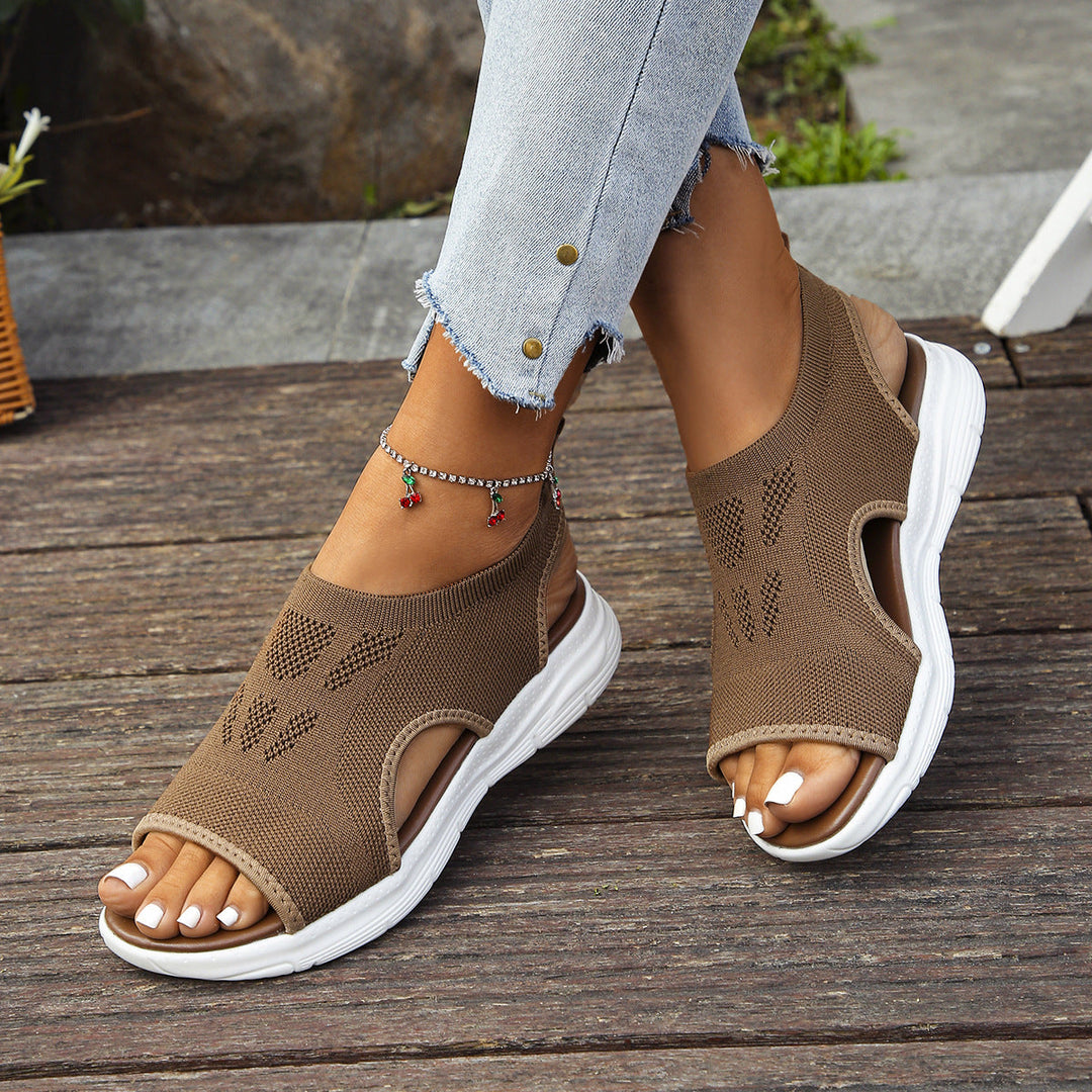 Stylish women's summer sandals, orthopedic design with arch support for everyday activewear.