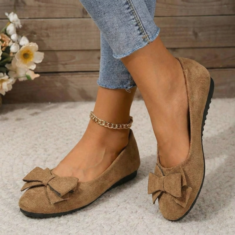 Durable women's orthopedic wide fit ballet flats, ideal for daily wear.
