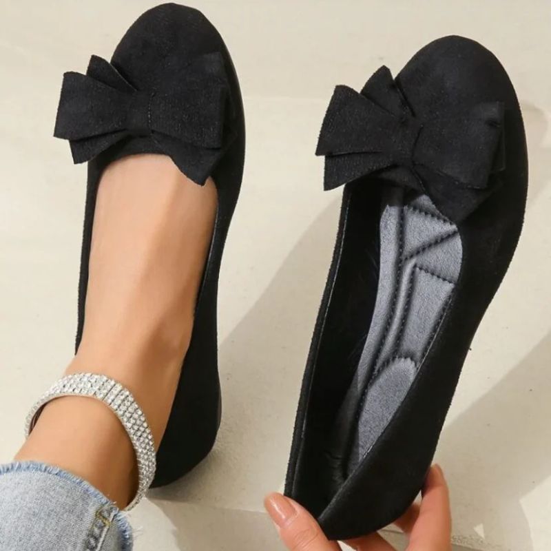 Orthopedic wide fit ballet flats for women, offering superior comfort & support.