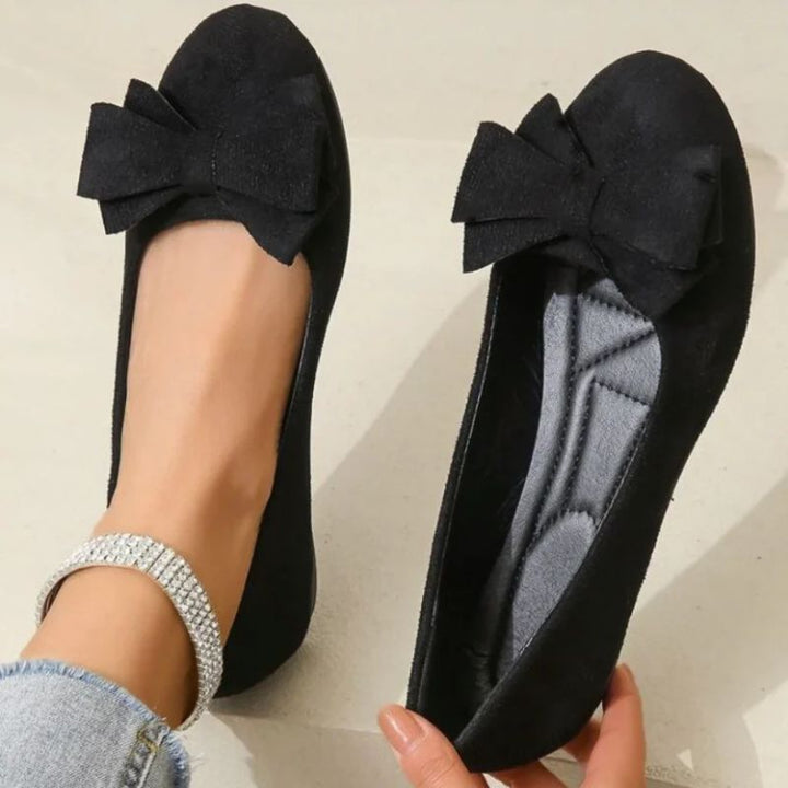 Orthopedic wide fit ballet flats for women, offering superior comfort & support.