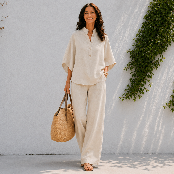 Women's oversized blouse & wide pants matching set, perfect comfortable travel outfit.