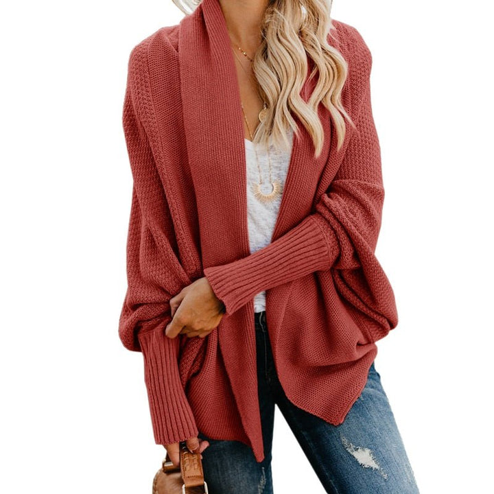 Comfortable & stylish women's oversized cardigan, perfect for versatile everyday layering.