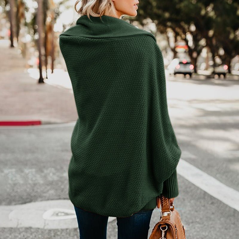 Cozy Livia oversized cardigan for women, a chic fall essential offering relaxed comfort.