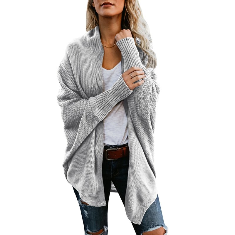 Comfortable women's Livia cardigan, offering a chic, relaxed fit for versatile layering.