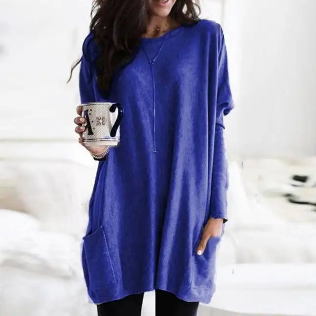 Soft oversized women's tunic with long sleeves and pockets, great for fall comfort & winter style.