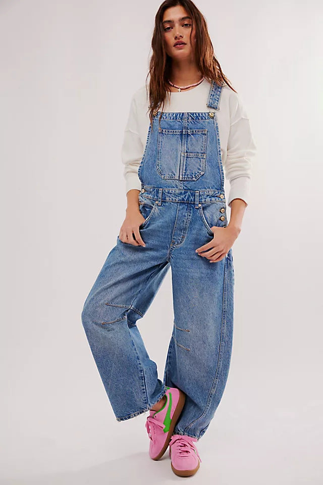 Women's comfortable oversized casual jumpsuit overalls with adjustable straps & practical utility pockets.